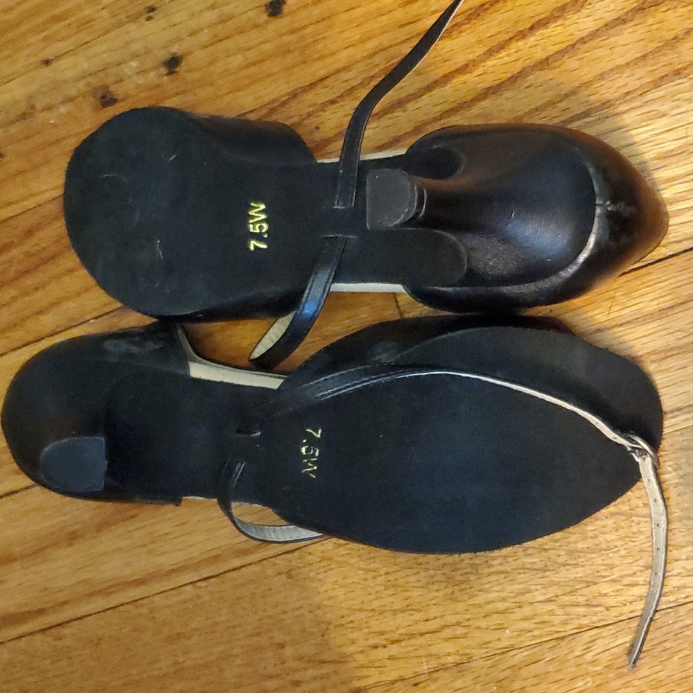 Capezio dancing shoes - Picture 6 of 12